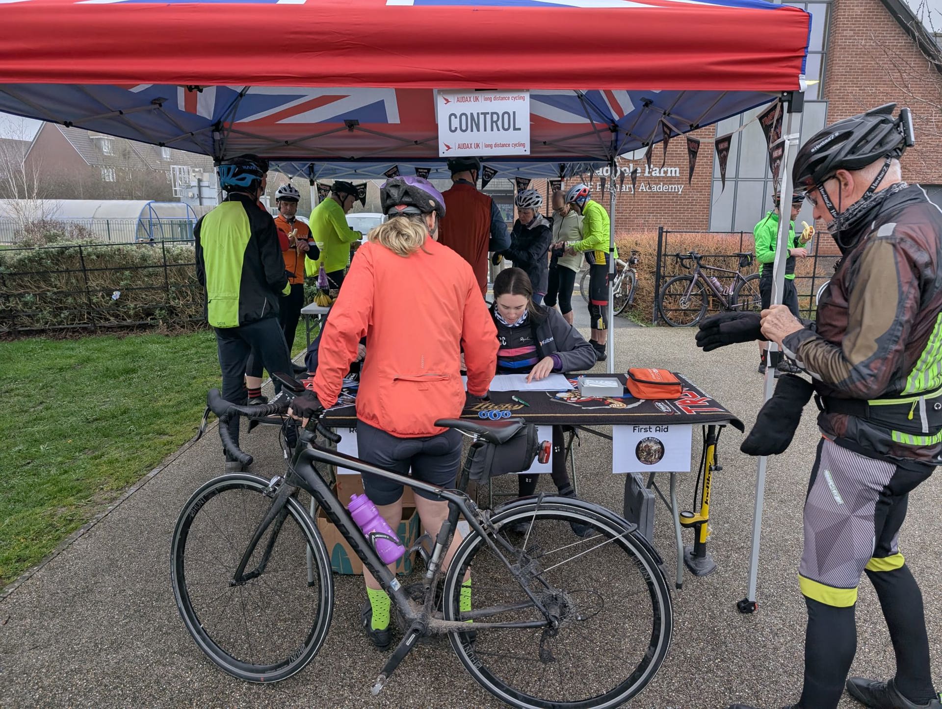 bring-your-daughter-audax-4.jpeg